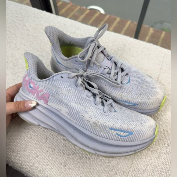 Hoka One One Clifton 9 Women's  Running Shoes (NIB) GLLS Gull / Sea Ice Size 8 - Picture 1 of 13